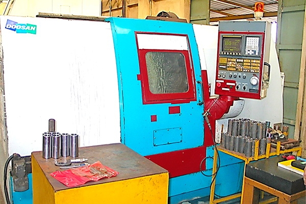 CNC Lathe Model : S240L
