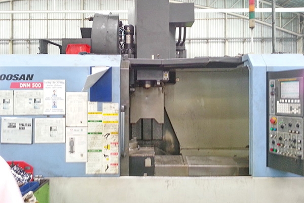 CNC Vertical Machining Center Model : DNM500