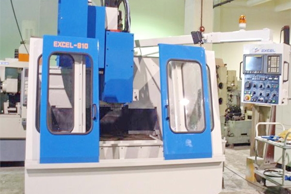 CNC Vertical Machining Center Model : EXCEL 810